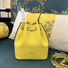 Luxury Monogram Shoulder Bag - Women's Elegant Designer Fashion - NM2813