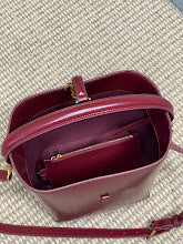 Chic Women's Shoulder Handbag - Luxury Premium Designer Style - NM3635