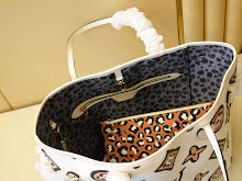 Premium Women's Shoulder Bag - Designer Luxury Fashion Accessory - NM4873