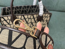 Premium Signature Crossbody - Chic Women's Luxury Designer Bag - NM2768