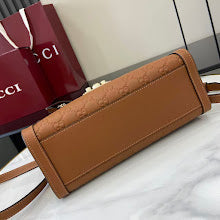 Chic Designer Crossbody Purse - Premium Luxury Women's Style - NM3833
