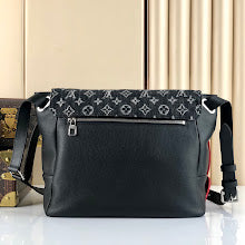 Designer Iconic Shoulder Bag - Luxury Women's Premium Fashion - NM4820