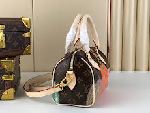 Designer Iconic Tote Handbag - Premium Luxury Women's Fashion - NM4583