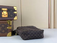 Chic Designer Tote Handbag - Luxury Premium Women's Fashion Bag - NM5026