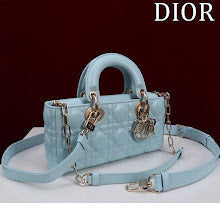 Chic Women's Satchel Handbag - Luxury Premium Designer Style - NM7401