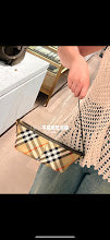 Luxury Iconic Crossbody Bag - Women's Elegant Designer Fashion - NM5582