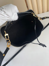 Chic Designer Shoulder Handbag - Premium Luxury Women's Style - NM4787