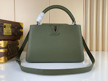 Chic Women's Shoulder Handbag - Luxury Premium Designer Style - NM5468