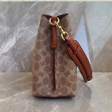 New Chic Designer Shoulder Handbag - Premium Luxury Women's Style - NM6463