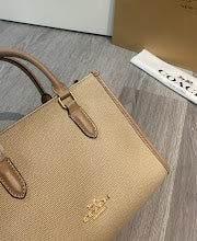 New Luxury Signature Top Handle Bag - Elegant Women's Designer Handbag - NM6332