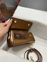 Premium Women's Shoulder Bag - Designer Luxury Fashion Accessory - NM6939