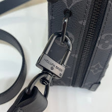 Designer Monogram Crossbody - Luxury Women's Premium Fashion Bag - NM4838