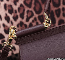Luxury Iconic Crossbody Bag - Women's Elegant Designer Fashion - NM7029
