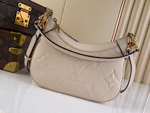 Premium Leather Crossbody Bag - Elegant Women's Designer Handbag - NM4804