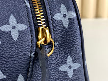 Premium Signature Shoulder Bag - Chic Women's Luxury Designer - NM4885