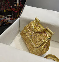 Premium Women's Crossbody Bag - Luxury Designer Fashion Accessory - NM7049
