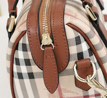 Premium Women's Tote Bag - Luxury Designer Fashion Handbag - NM5545