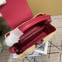 Designer Iconic Tote Handbag - Premium Luxury Women's Fashion - NM4235