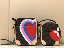 Luxury Signature Top Handle Bag - Elegant Women's Designer Handbag - NM5433