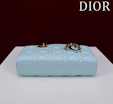 Chic Women's Satchel Handbag - Luxury Premium Designer Style - NM7401