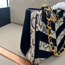Chic Designer Satchel Bag - Luxury Women's Top Handle Handbag - NM2894