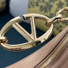 Luxury Signature Top Handle Bag - Elegant Women's Designer Handbag - NM2906