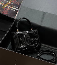 Premium Signature Shoulder Bag - Chic Women's Luxury Designer - NM7146