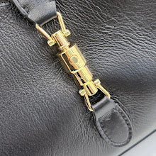 Premium Leather Shoulder Bag - Elegant Women's Designer Handbag - NM4033
