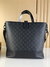 Premium Women's Shoulder Bag - Designer Luxury Fashion Accessory - NM4842