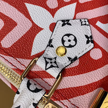 Luxury Iconic Crossbody Bag - Women's Elegant Designer Fashion - NM4142
