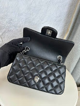 New Chic Designer Crossbody Purse - Premium Luxury Women's Style - NM6064