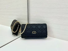 Luxury Monogram Top Handle Bag - Women's Elegant Designer Fashion - NM7533