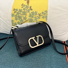 Luxury Structured Shoulder Bag - Women's Premium Designer Fashion - NM2790