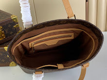Luxury Designer Shoulder Bag for Women - Premium Fashion Handbag - NM4322