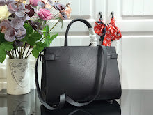 Premium Signature Shoulder Bag - Chic Women's Luxury Designer - NM4240