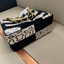 Chic Designer Satchel Bag - Luxury Women's Top Handle Handbag - NM2894