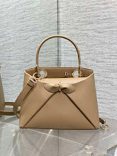 Chic Women's Crossbody Handbag - Luxury Premium Designer Style - NM7382
