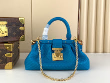 Designer Iconic Shoulder Bag - Luxury Women's Premium Fashion - NM4557