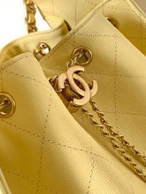 New Designer Iconic Shoulder Bag - Luxury Women's Premium Fashion - NM6011