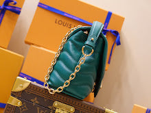 Chic Designer Tote Handbag - Luxury Premium Women's Fashion Bag - NM5074