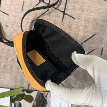 Premium Leather Crossbody Bag - Elegant Women's Designer Handbag - NM5043