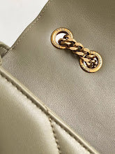 Luxury Signature Top Handle Bag - Elegant Women's Designer Handbag - NM3697
