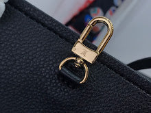 Chic Designer Shoulder Handbag - Premium Luxury Women's Style - NM5209