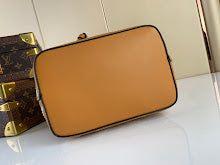 Luxury Designer Shoulder Bag for Women - Premium Fashion Handbag - NM4793