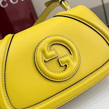 Designer Iconic Tote Handbag - Premium Luxury Women's Fashion - NM4080