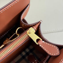 New Premium Women's Crossbody Bag - Luxury Designer Fashion Accessory - NM5767