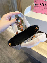 New Premium Signature Shoulder Bag - Chic Women's Luxury Designer - NM6443