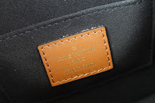 Chic Designer Crossbody Purse - Premium Luxury Women's Style - NM4561