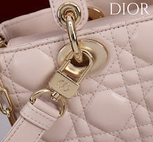 Luxury Structured Top Handle Bag - Premium Women's Designer Fashion - NM7583