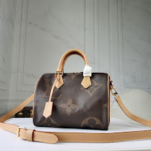 Luxury Structured Top Handle Bag - Premium Women's Designer Fashion - NM4618